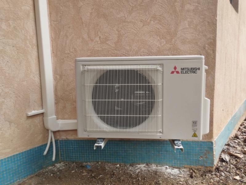 Installation clim multisplits dans Maison chez un particulier à Trets dans le cadre une réduction de consommation électrique