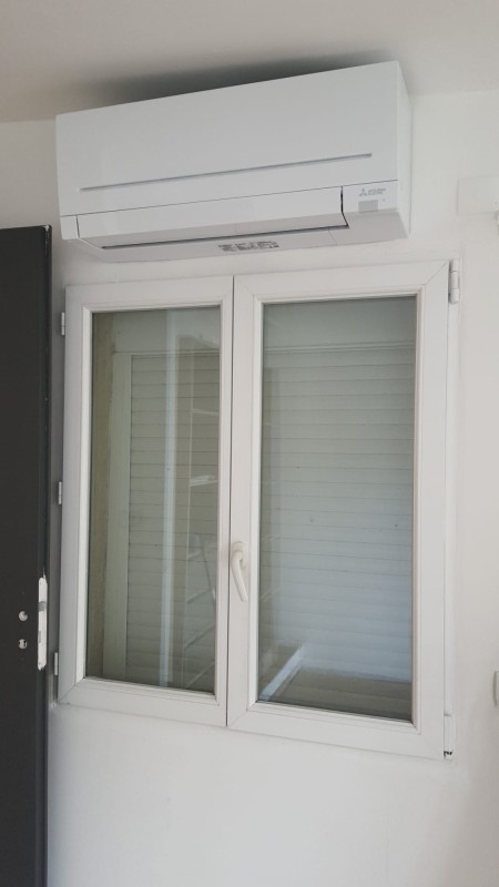 Pose de climatisation réversible MITSUBISHI, modèle AY sur la commune de Mazaugues var 83