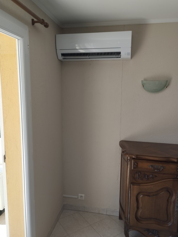 installation Climatisation Murale Mitsubishi Trets proche Rousset